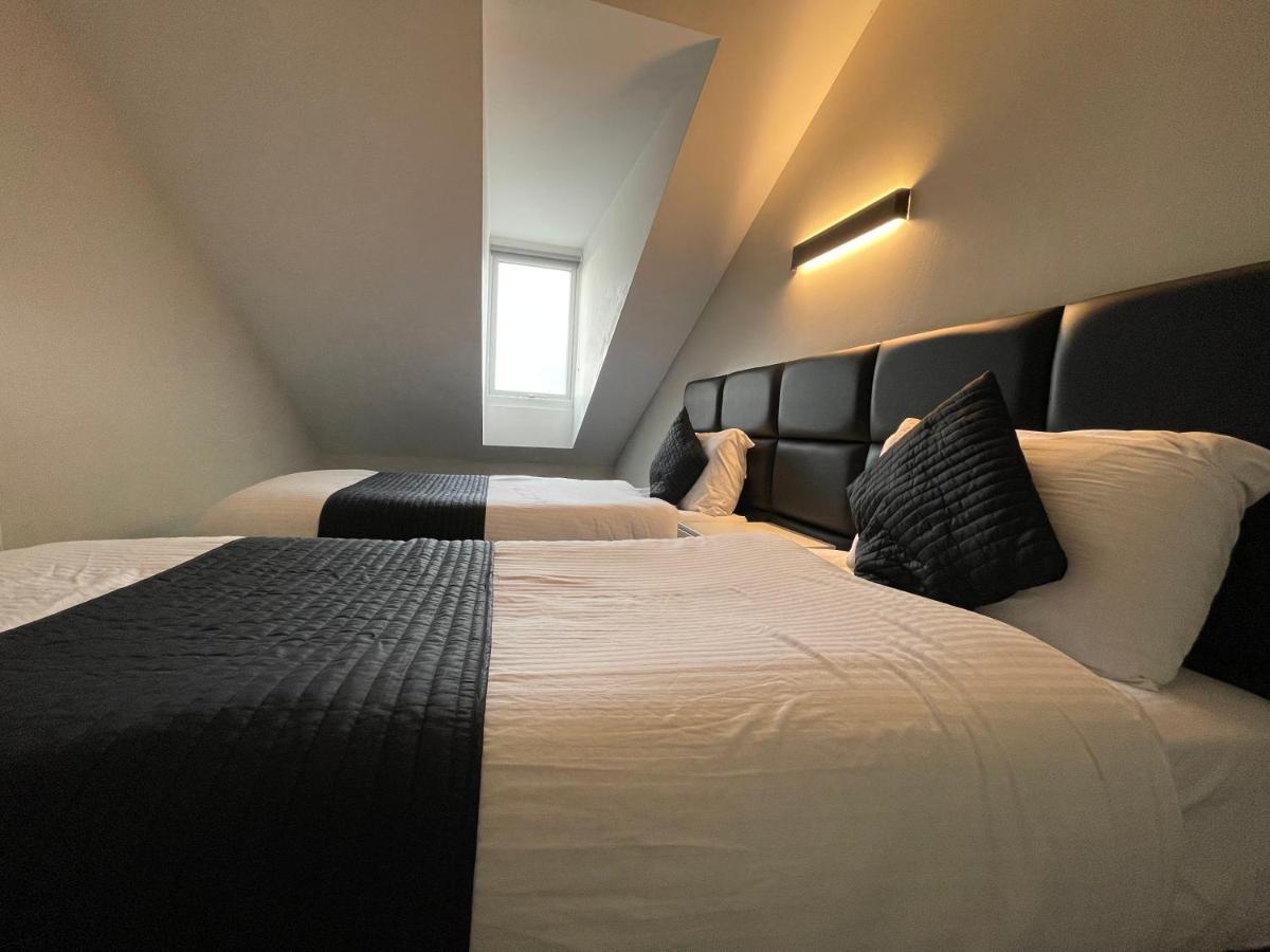 Mays Apartments - 102 Mill Street, Free Parking, 2 Minute Walk To Baltic Market And City Centre - Apartments Sleep 1-10 Guests ลิเวอร์พูล ภายนอก รูปภาพ