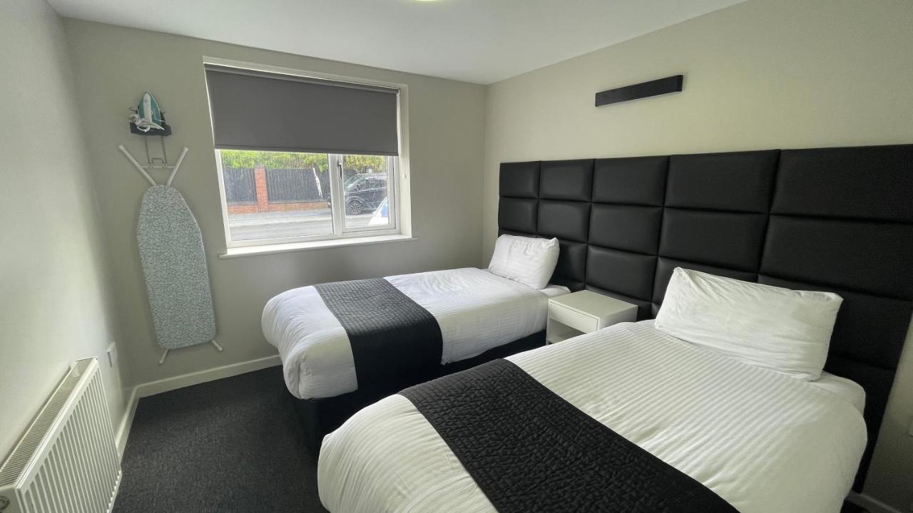 Mays Apartments - 102 Mill Street, Free Parking, 2 Minute Walk To Baltic Market And City Centre - Apartments Sleep 1-10 Guests ลิเวอร์พูล ภายนอก รูปภาพ